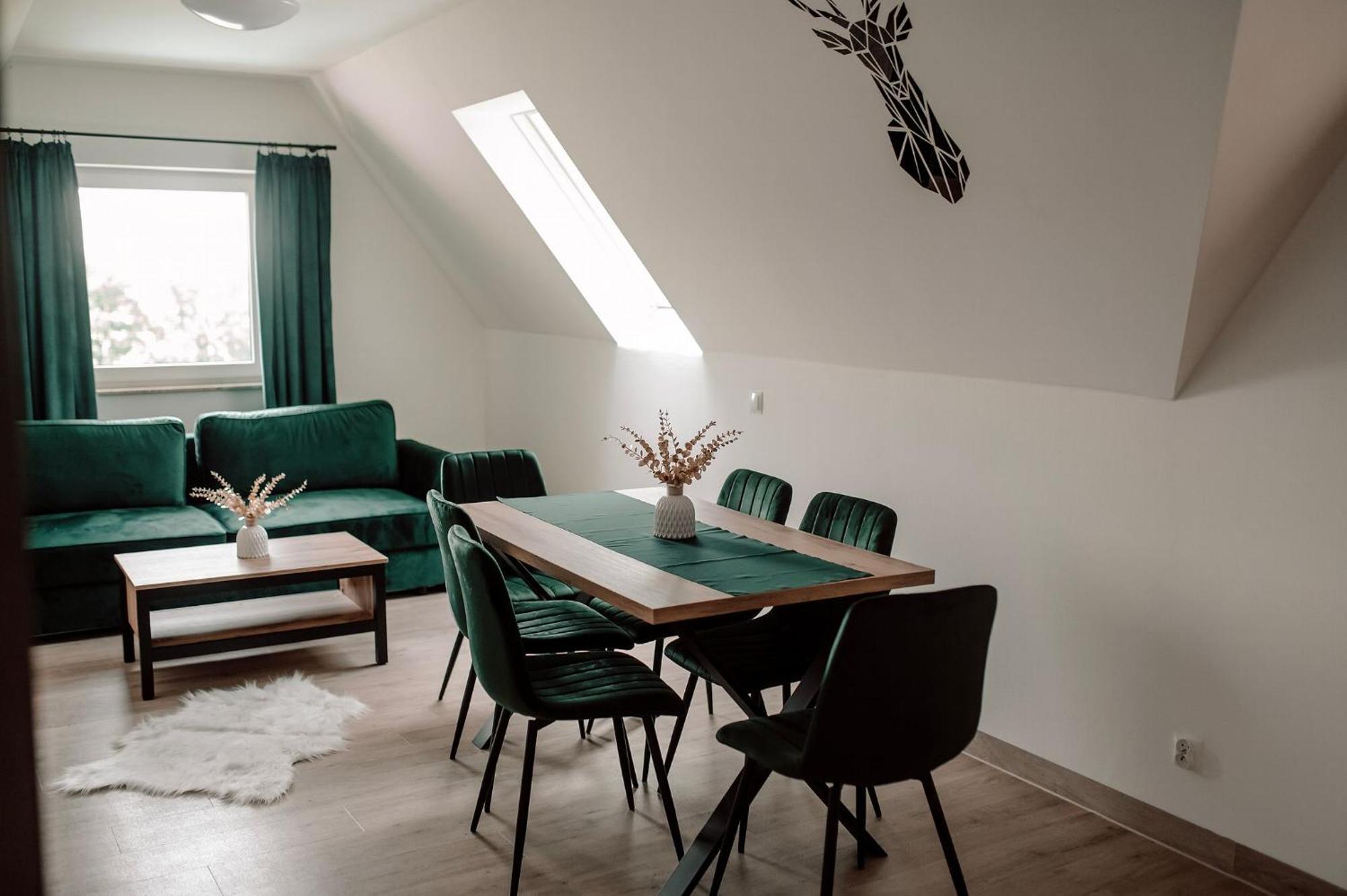 Apartamenty Jelen Pod Grapom Banska Nizna Exterior photo